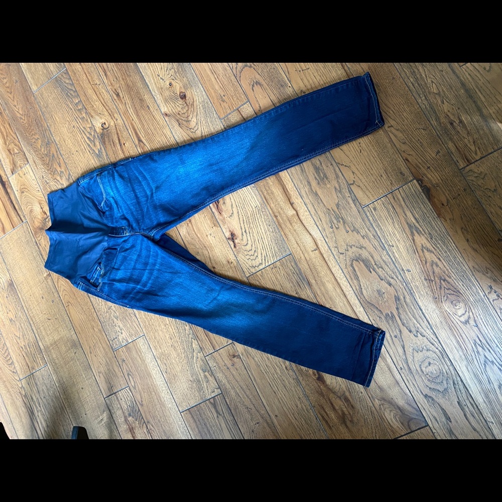 Old navy full panel maternity jeans size 10
